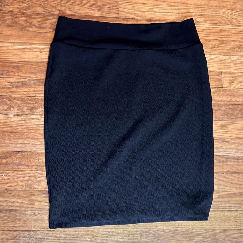 3X LuLaRoe Cassie pencil skirt